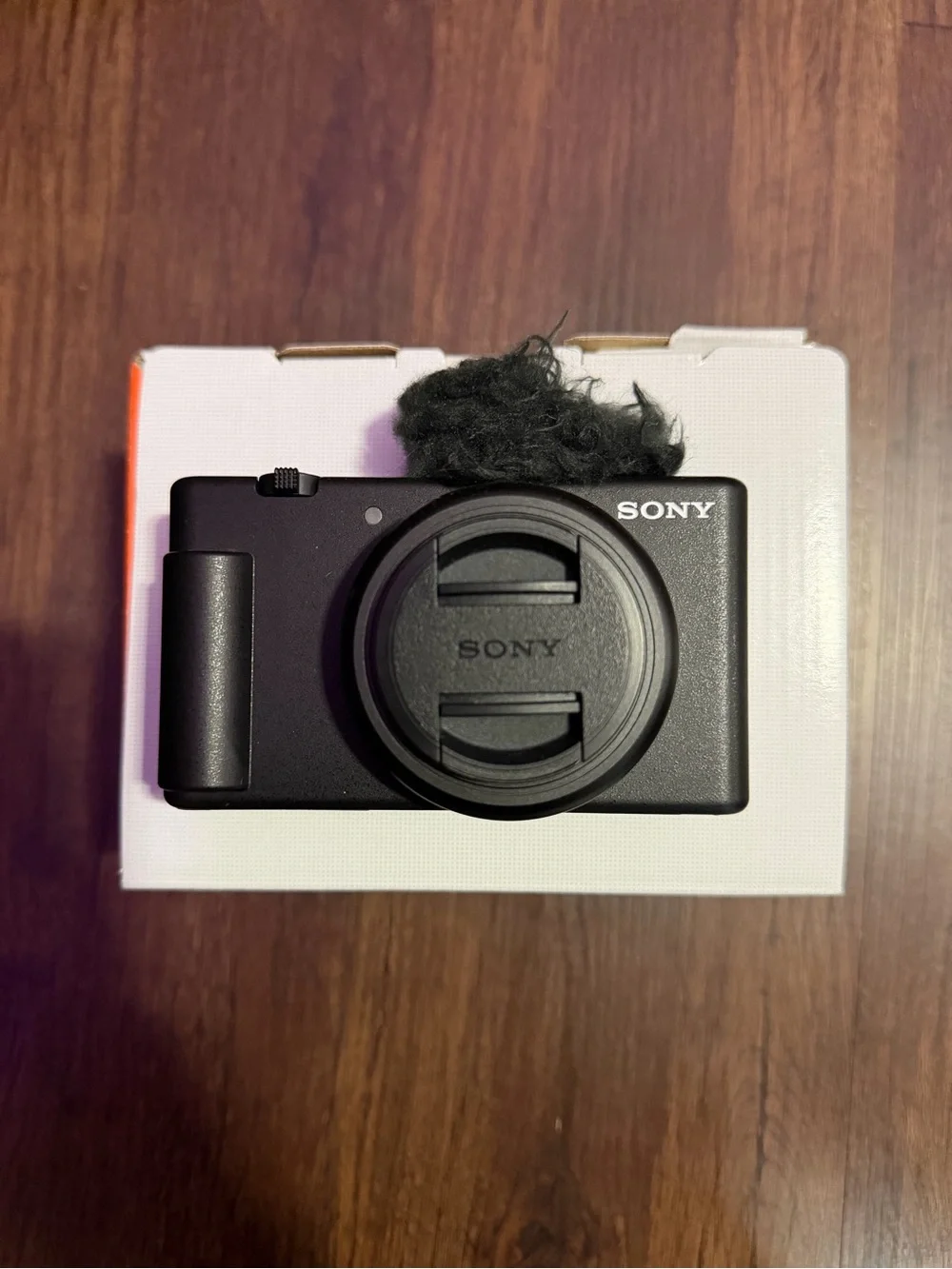 Sony zf1v brand new (open box) with 250gb sd card
